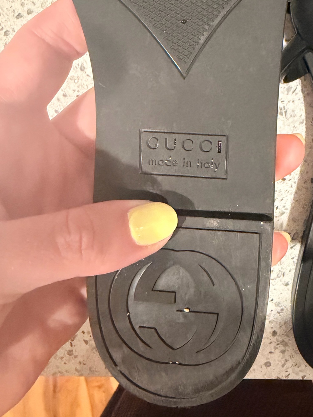 Gucci Matte Black Interlocking G Slide Sandals - Picture 6 of 6